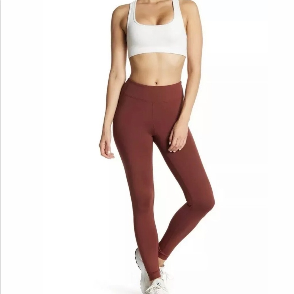 NWT Koral Drive High Rise Leggings Large